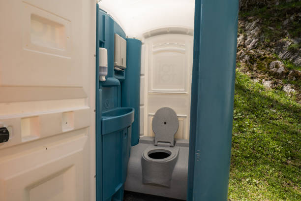 Best Portable restroom trailer rental  in Cypress Lake, FL